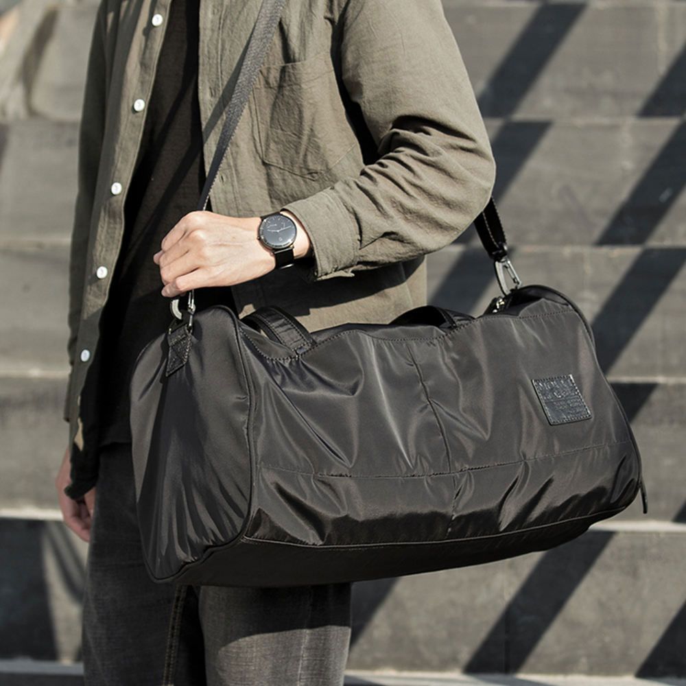 Спортивна / дорожня сумка чоловіча з відділом для взуття модель 116-1 (Чорна)